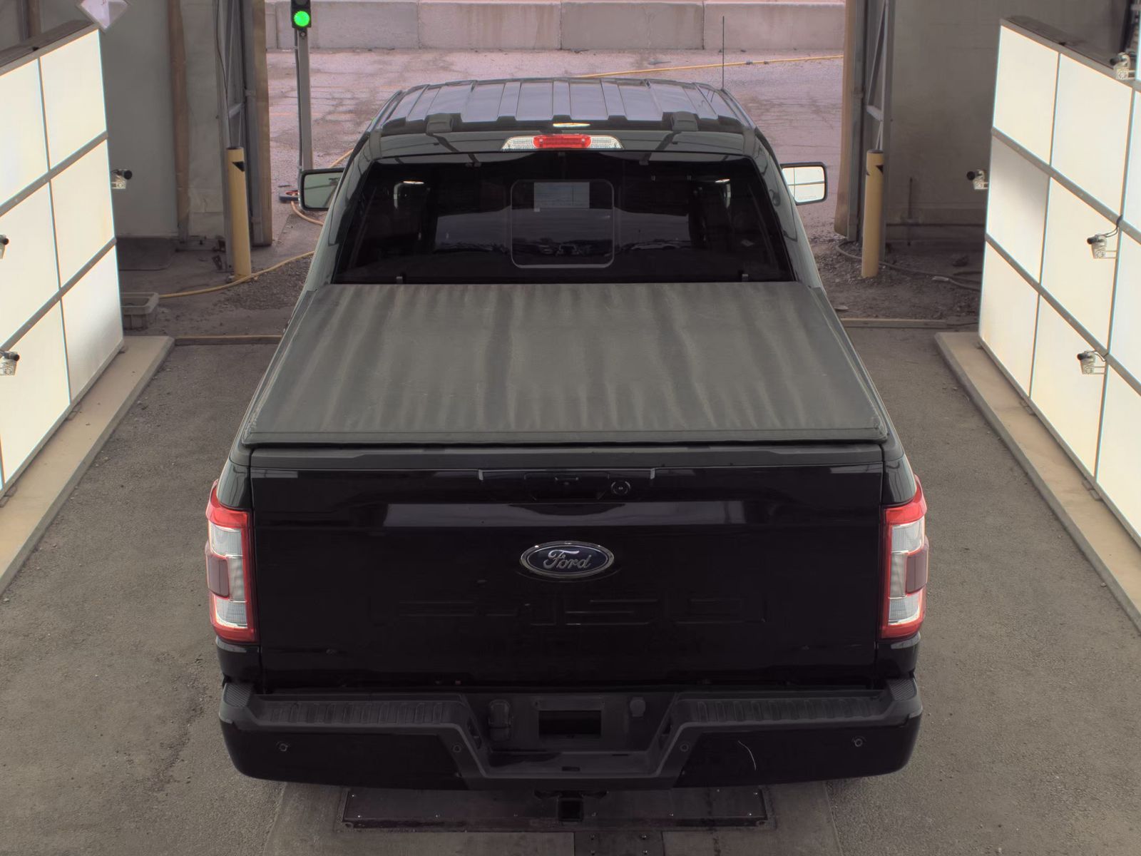 2023 Ford F-150 Hybrid Lariat AWD