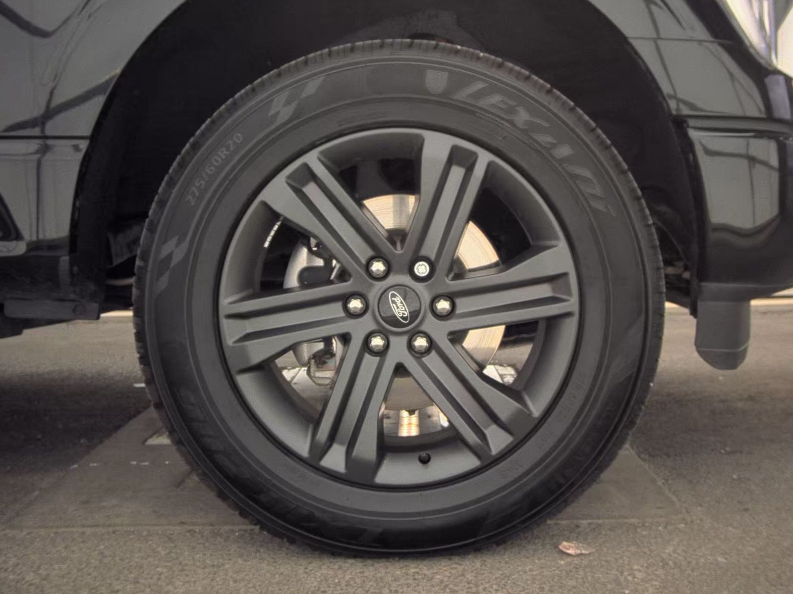 2023 Ford F-150 Hybrid Lariat AWD