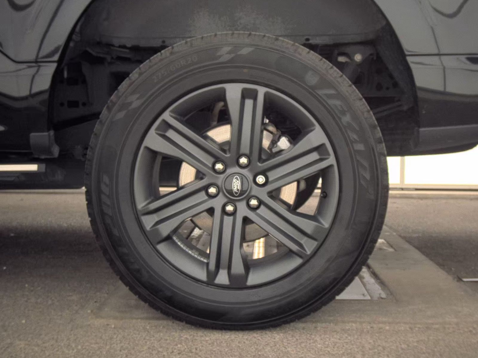 2023 Ford F-150 Hybrid Lariat AWD