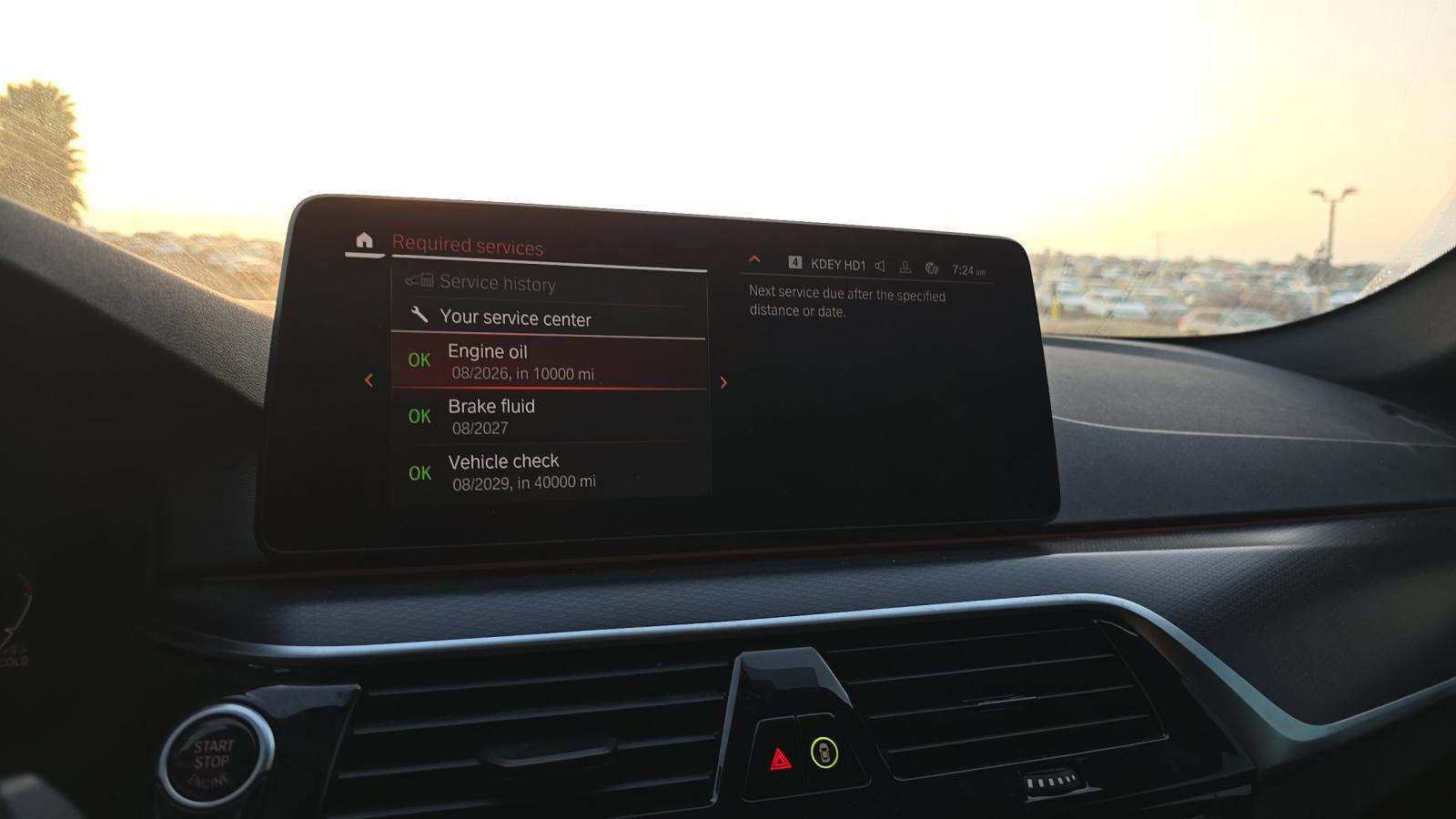 2022 BMW 5 Series 530i RWD