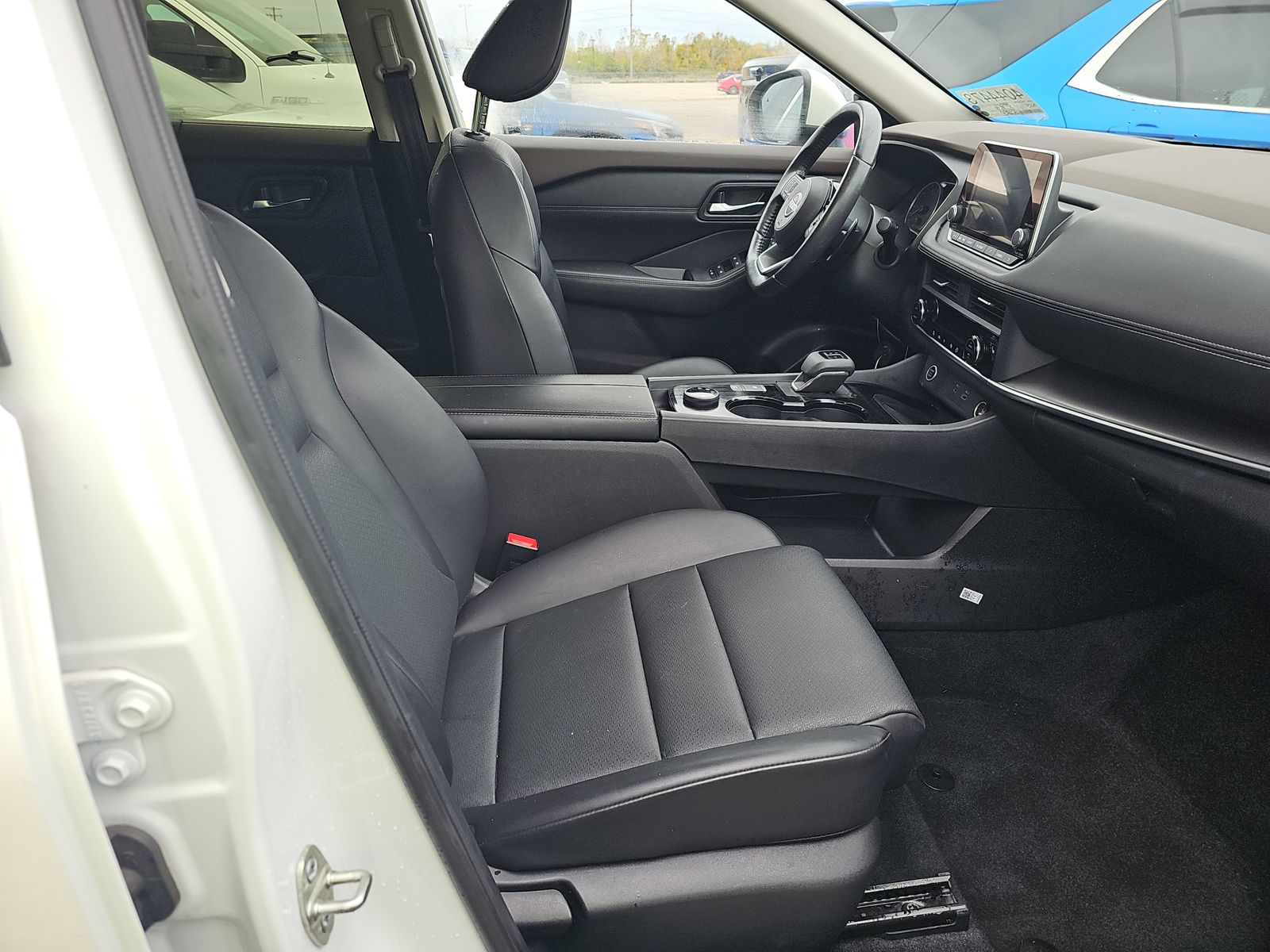 2023 Nissan Rogue SV AWD