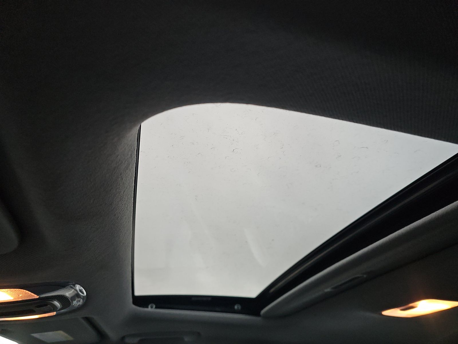 2024 Hyundai Elantra Limited FWD