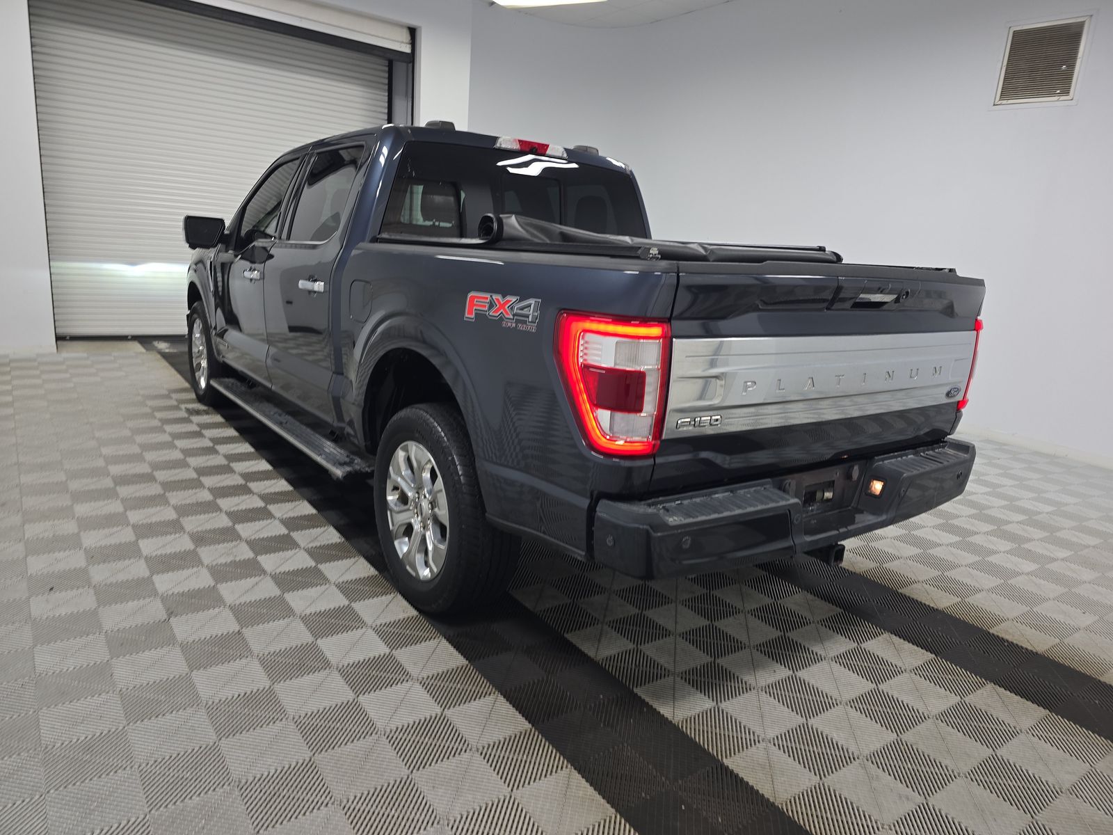 2022 Ford F-150 Lariat AWD