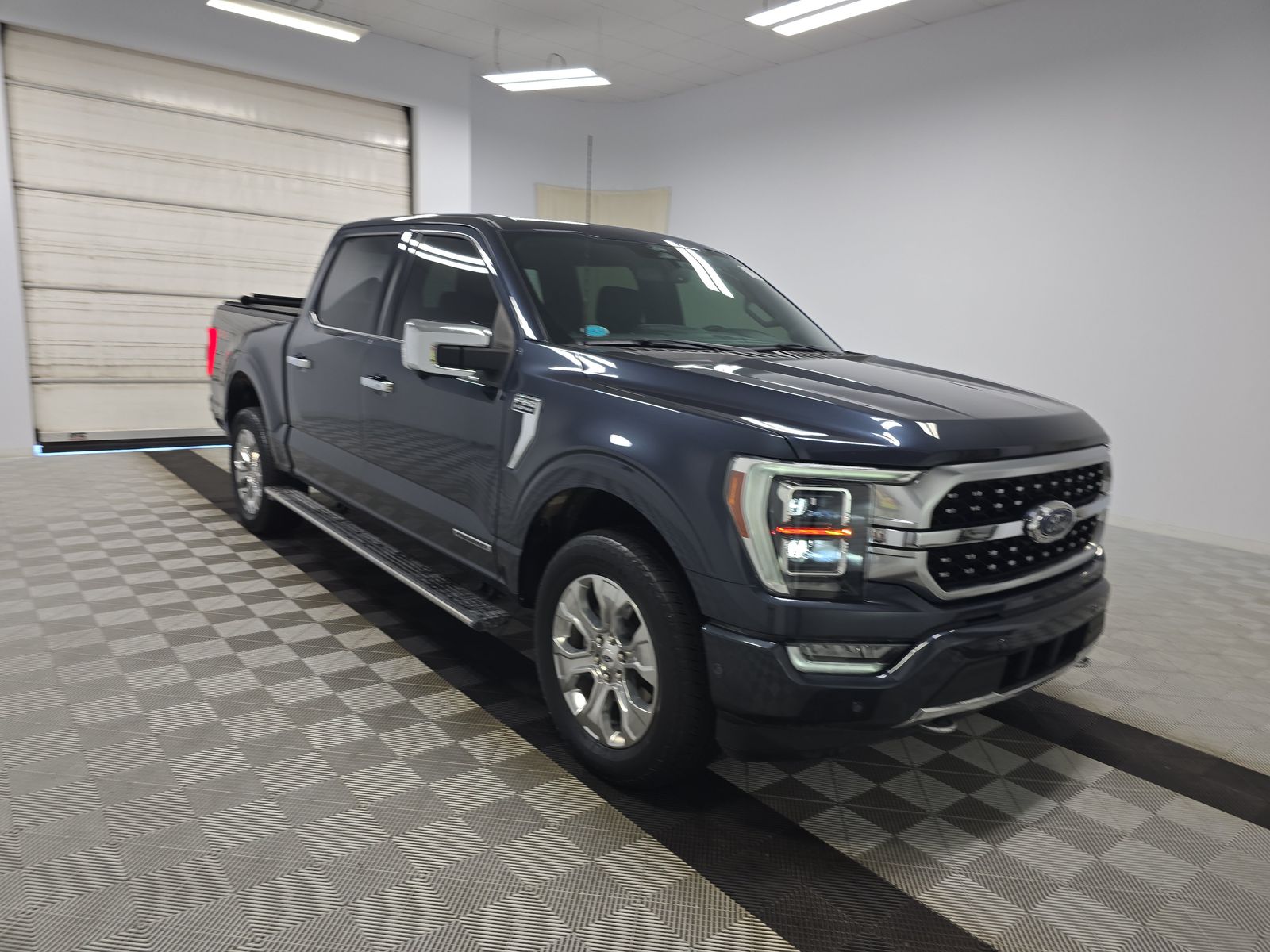 2022 Ford F-150 Lariat AWD