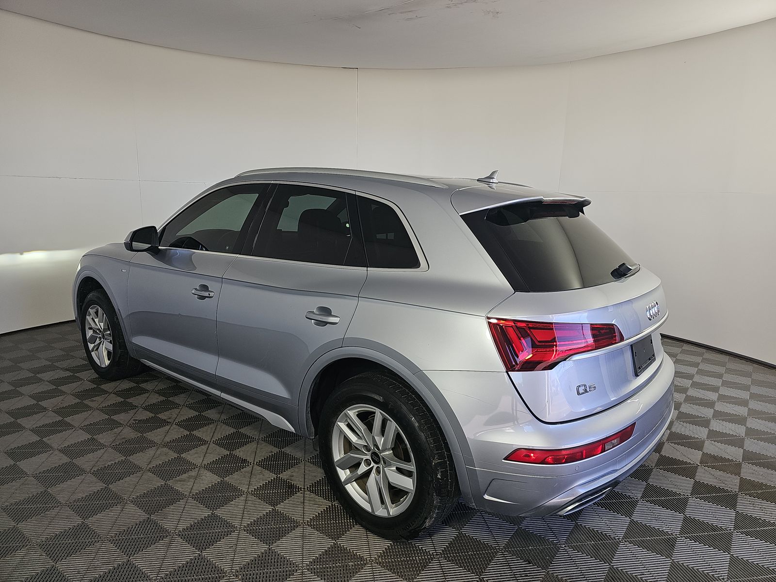 2022 Audi Q5 S line Premium AWD