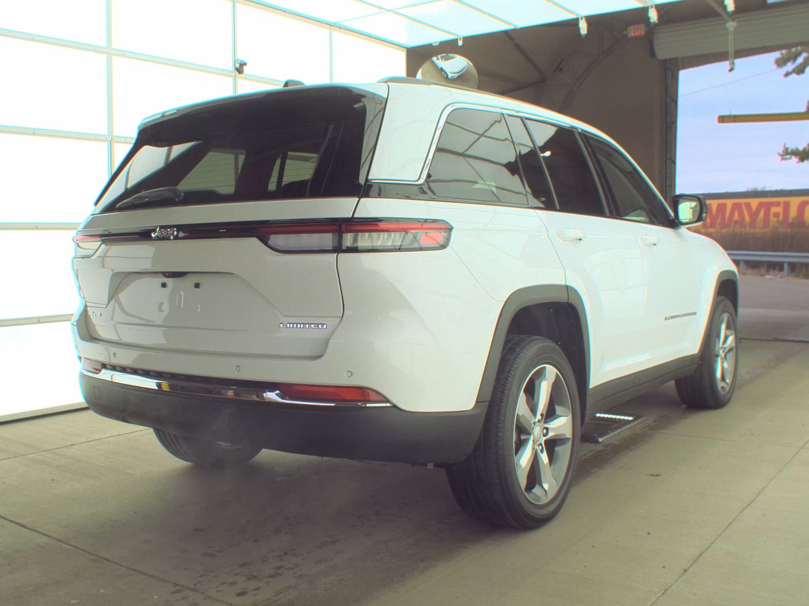 2022 Jeep Grand Cherokee Limited AWD