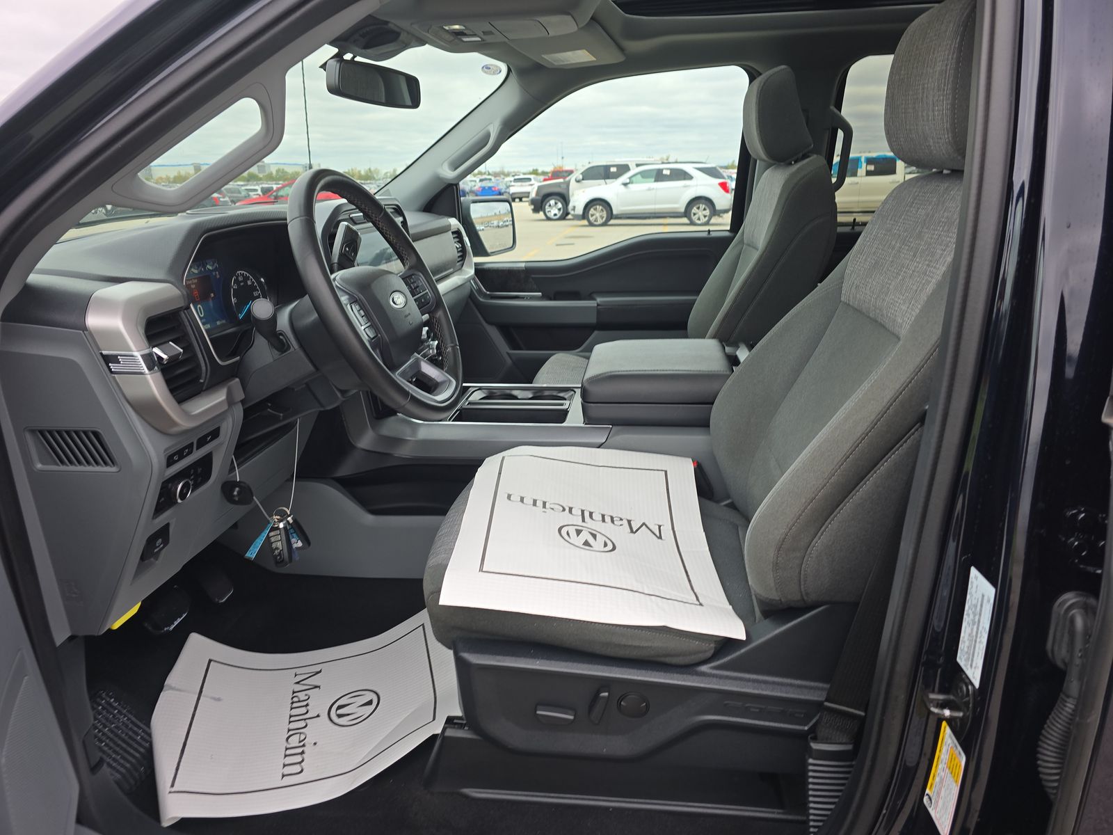 2023 Ford F-150 XLT AWD