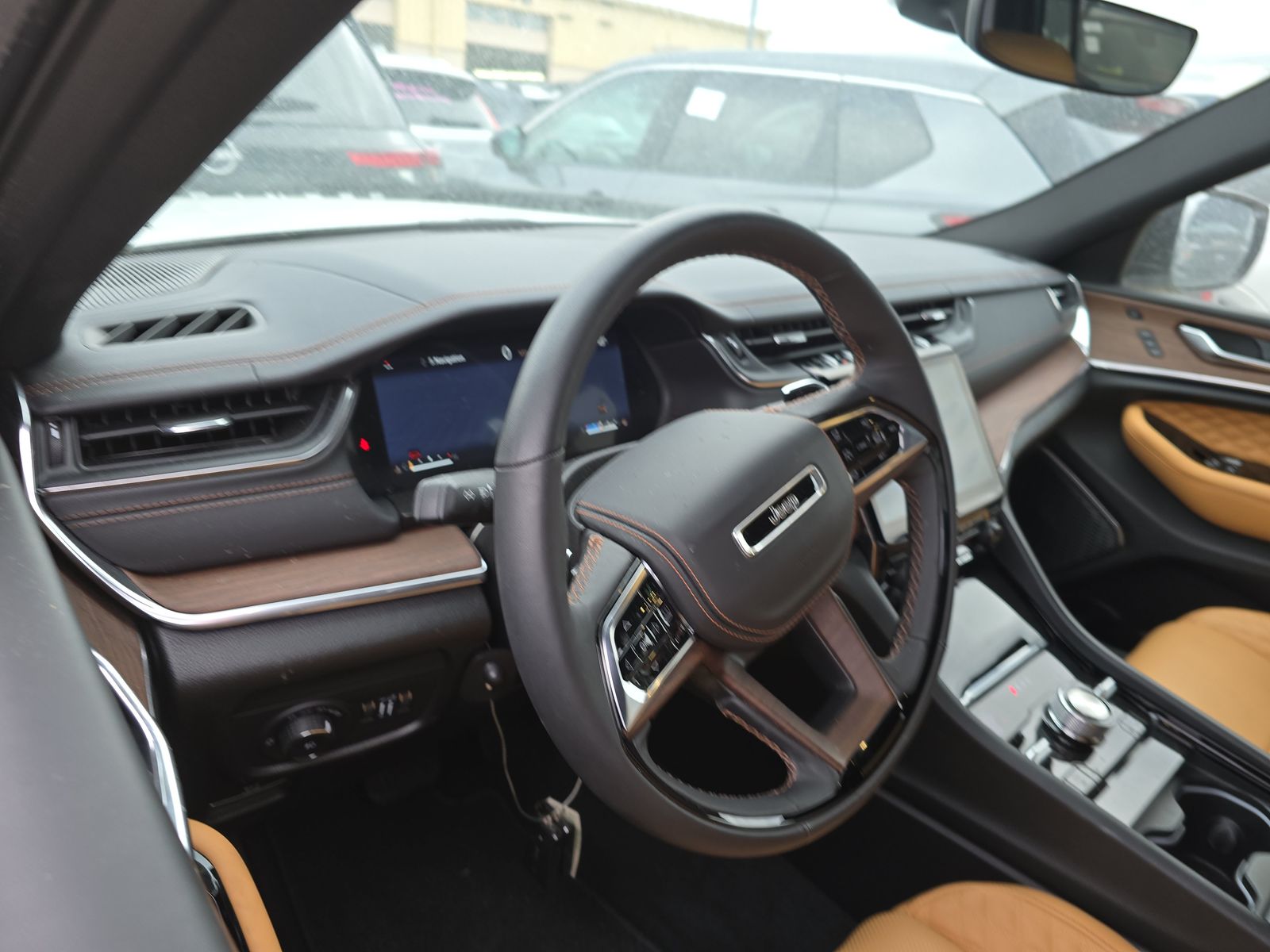 2024 Jeep Grand Cherokee Summit AWD