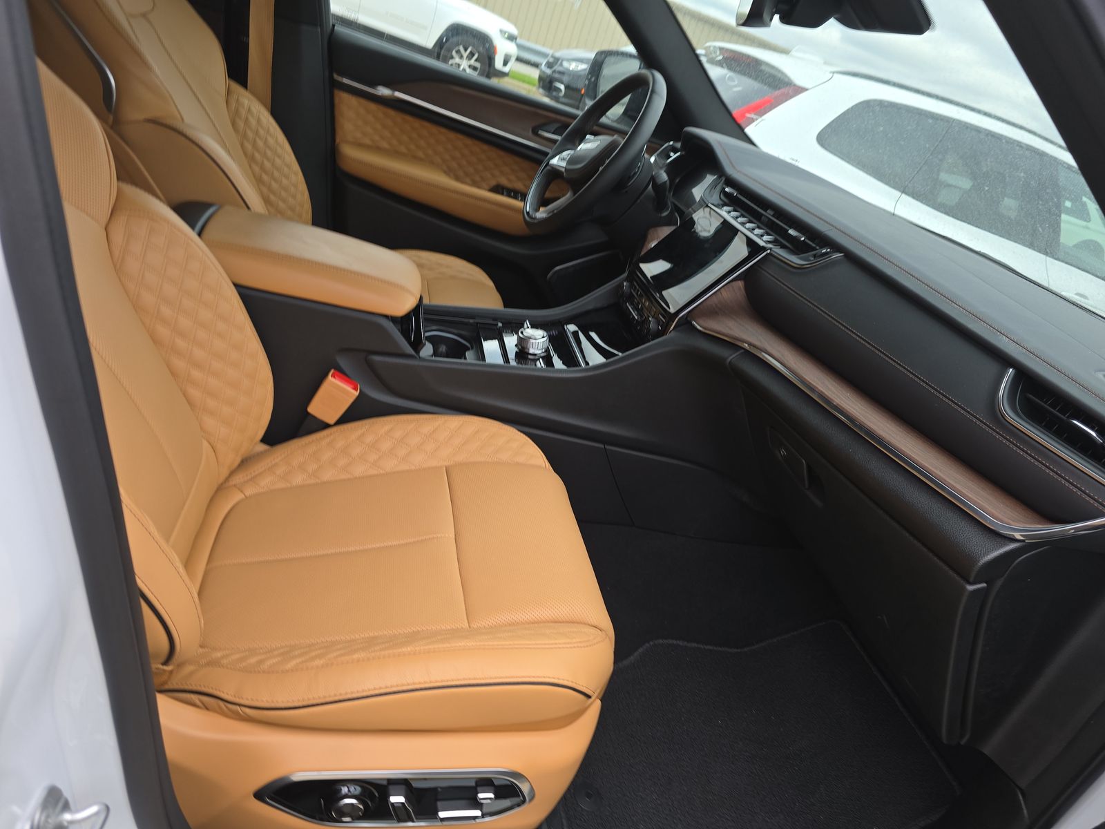 2024 Jeep Grand Cherokee Summit AWD