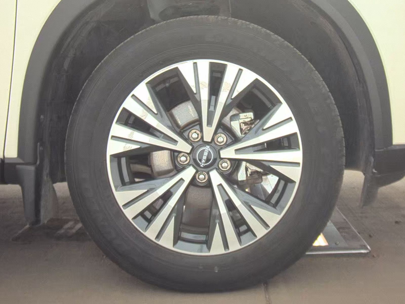 2023 Nissan Rogue SV AWD