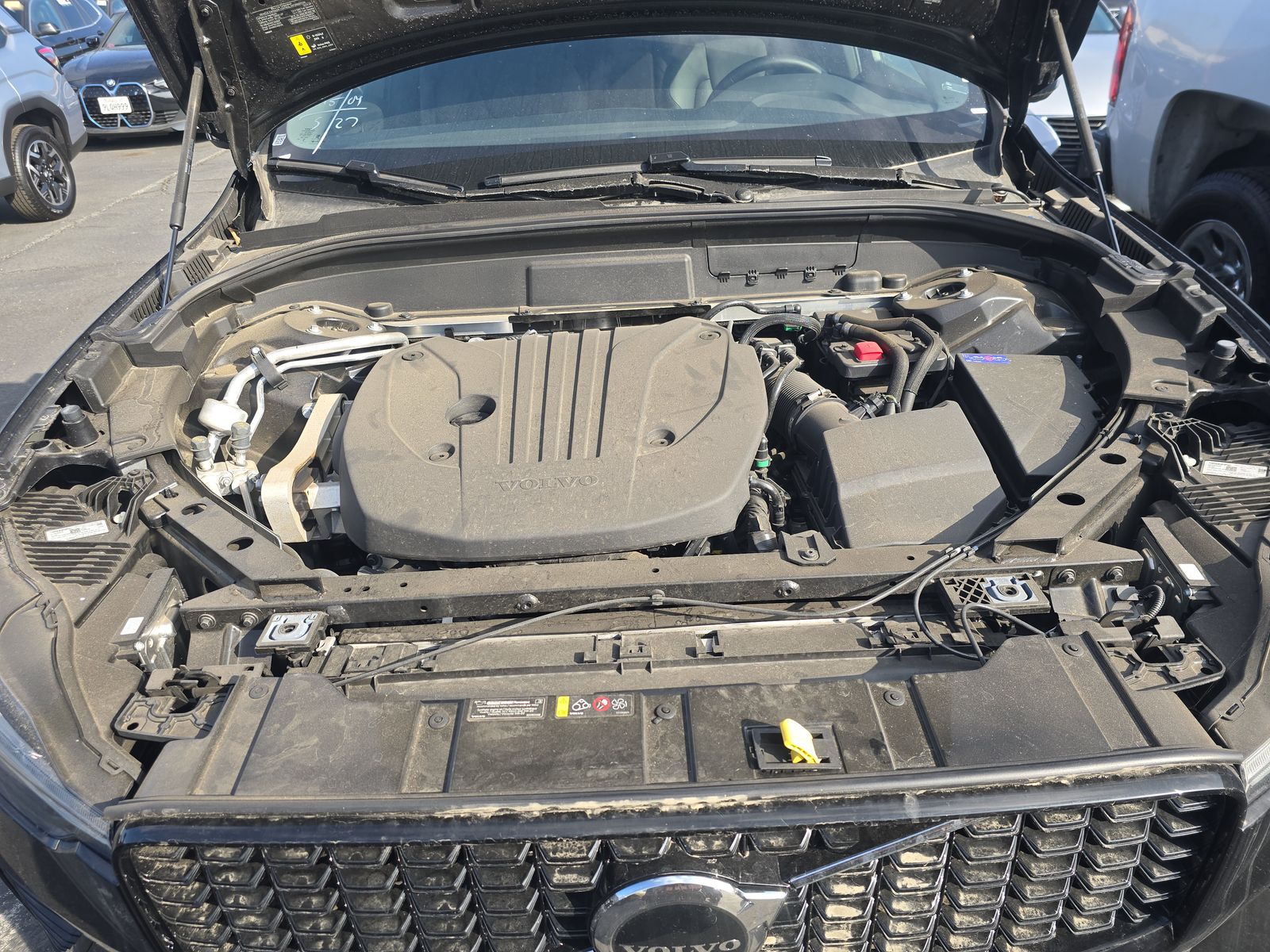 2025 Volvo XC60 B5 Plus AWD