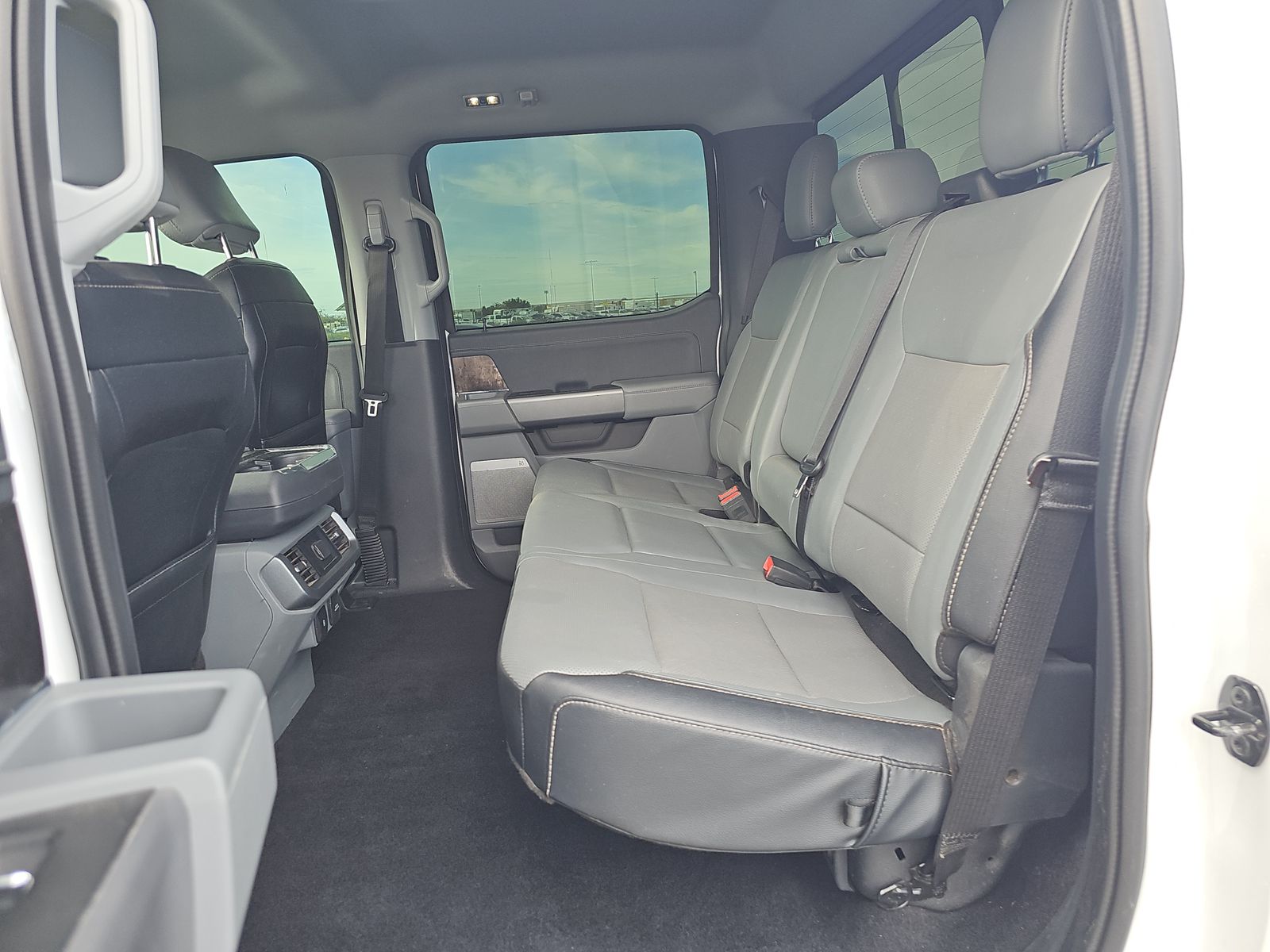 2023 Ford F-150 Lariat AWD