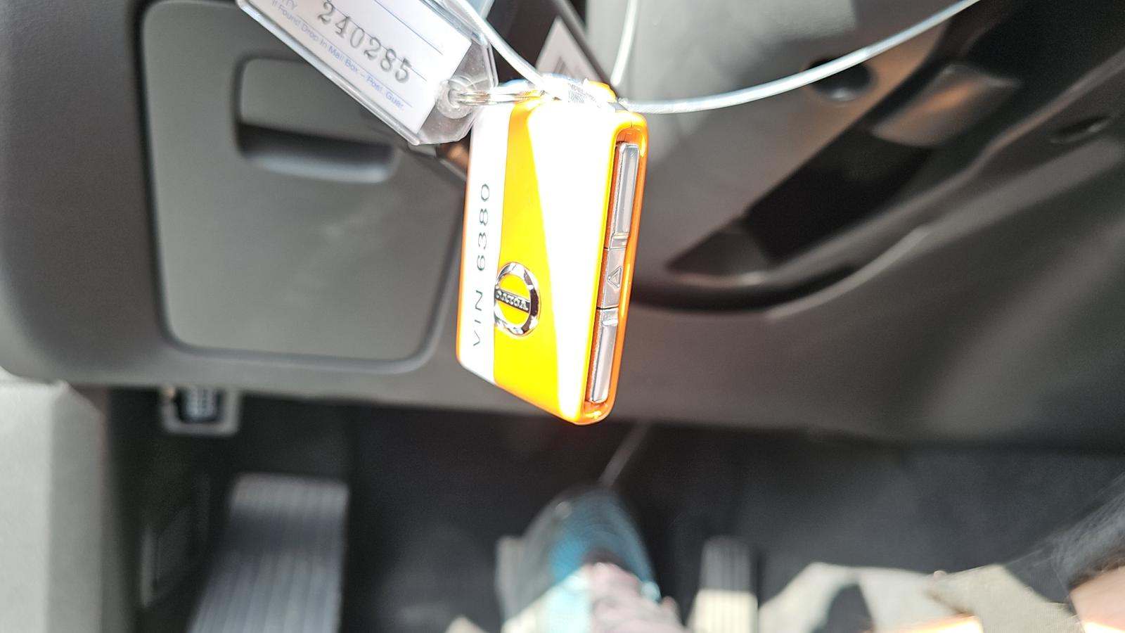 2024 Volvo XC90 Recharge T8 Ultimate AWD