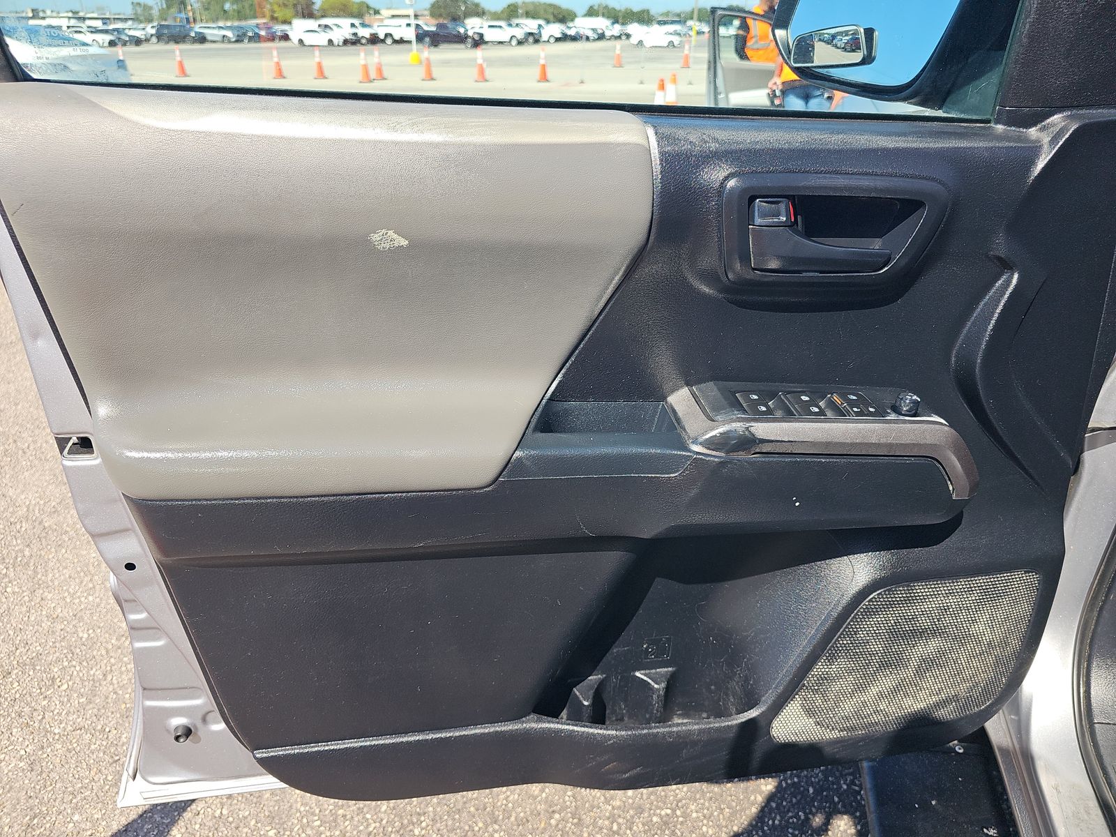 2021 Toyota Tacoma SR5 RWD