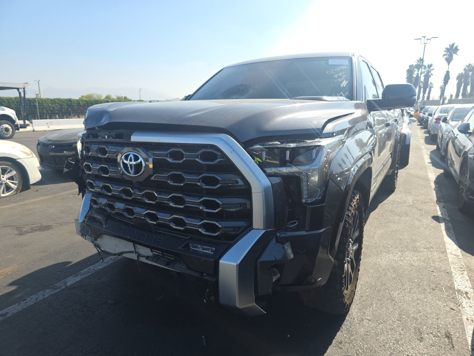 2023 Toyota Tundra Hybrid Platinum AWD