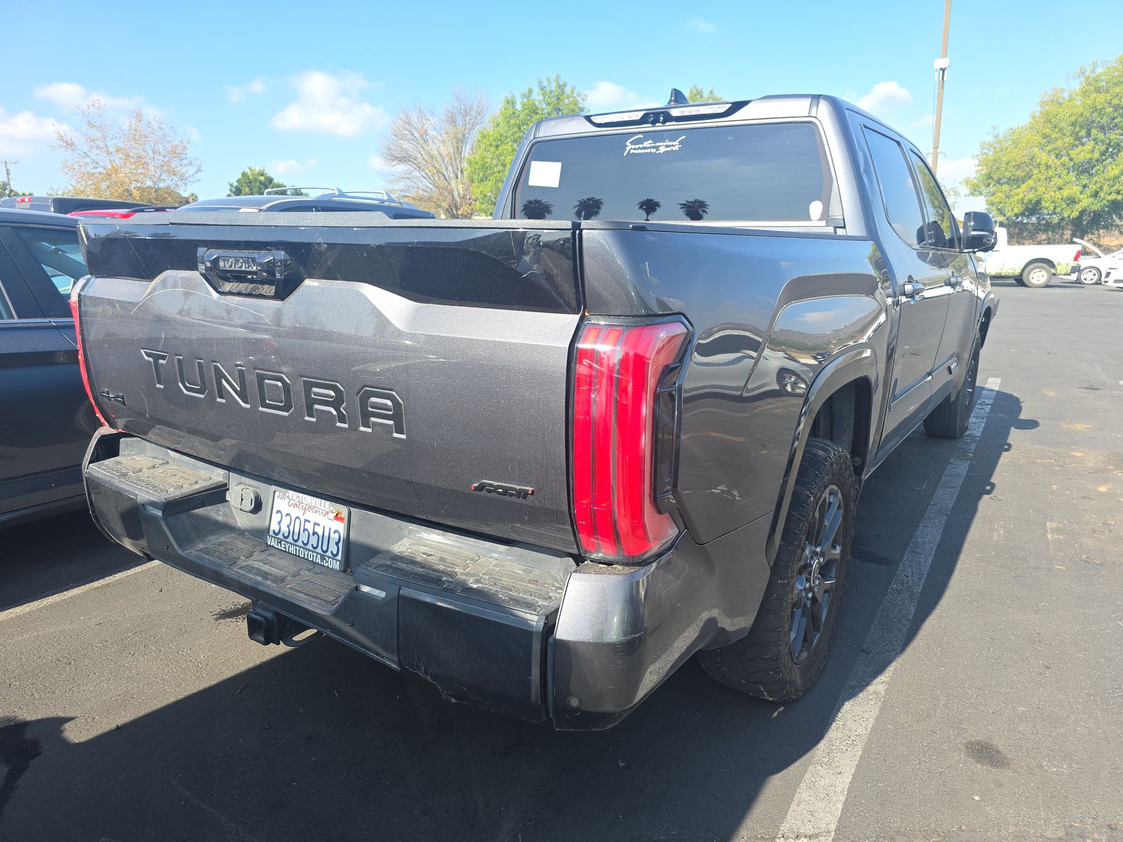 2023 Toyota Tundra Hybrid Platinum AWD