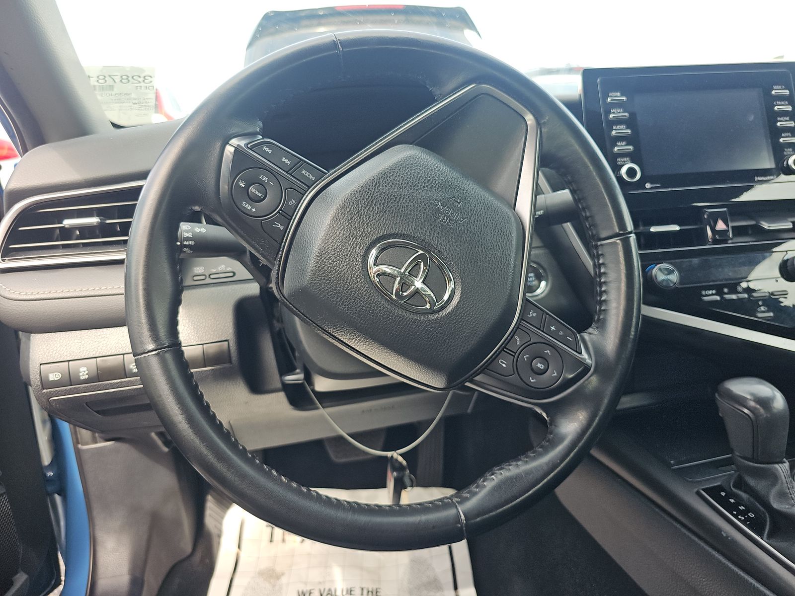 2024 Toyota Camry SE FWD