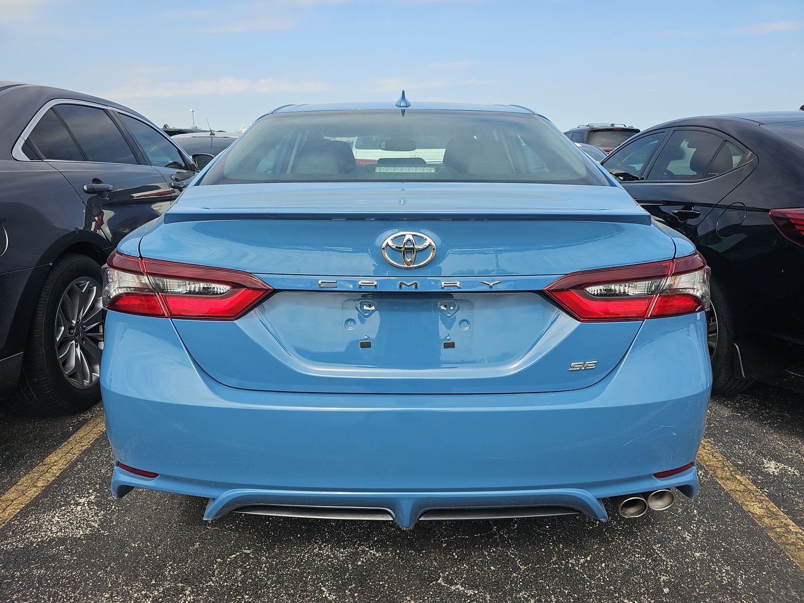 2024 Toyota Camry SE FWD