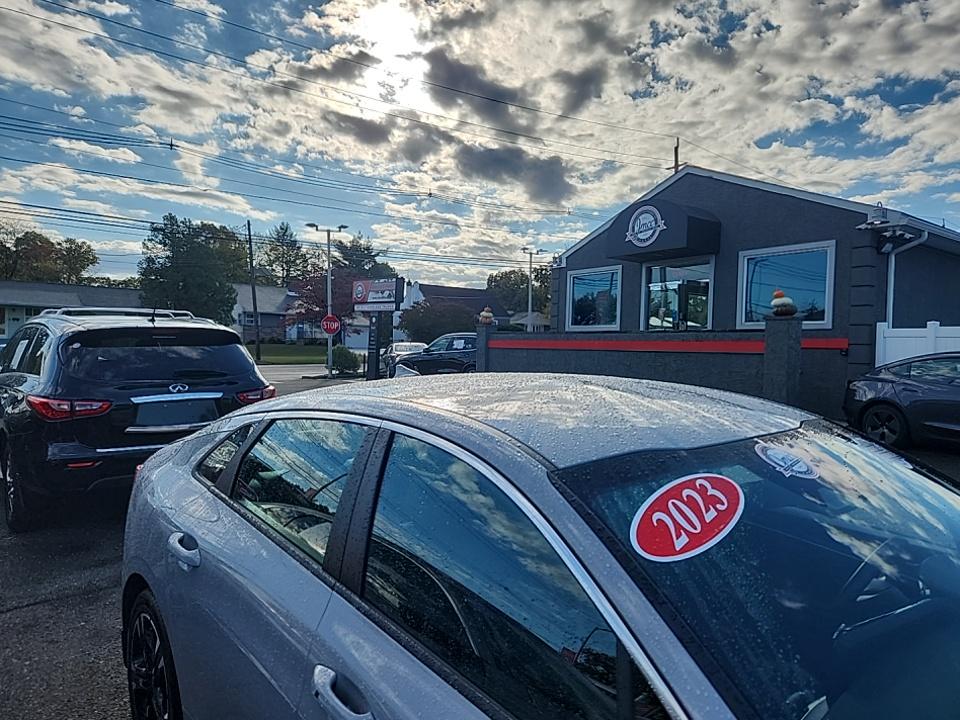 2023 Kia K5 GT-Line FWD