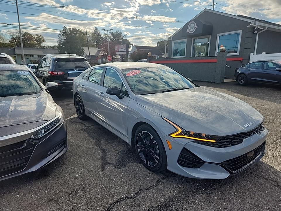 2023 Kia K5 GT-Line FWD