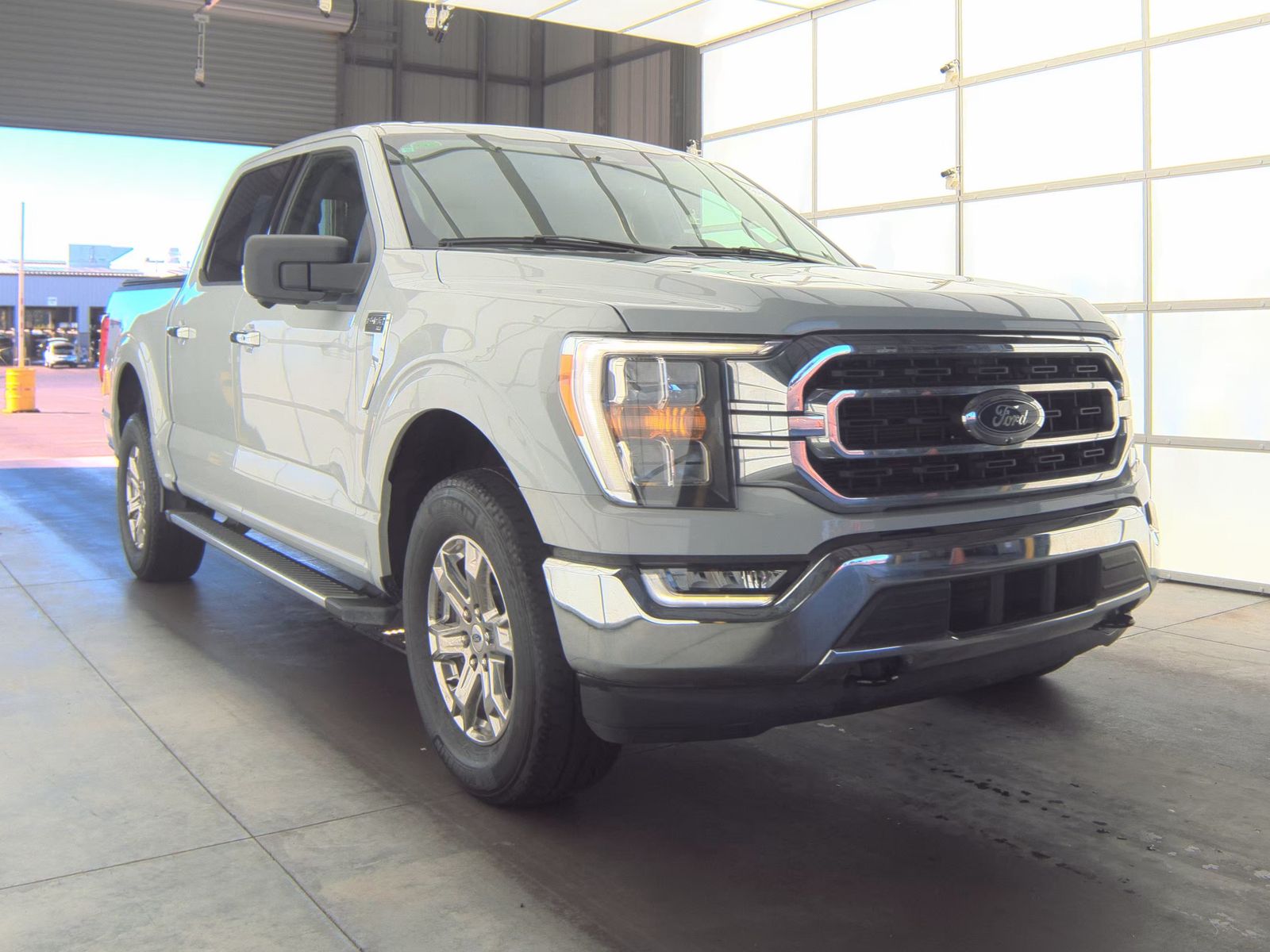 2023 Ford F-150 XLT AWD