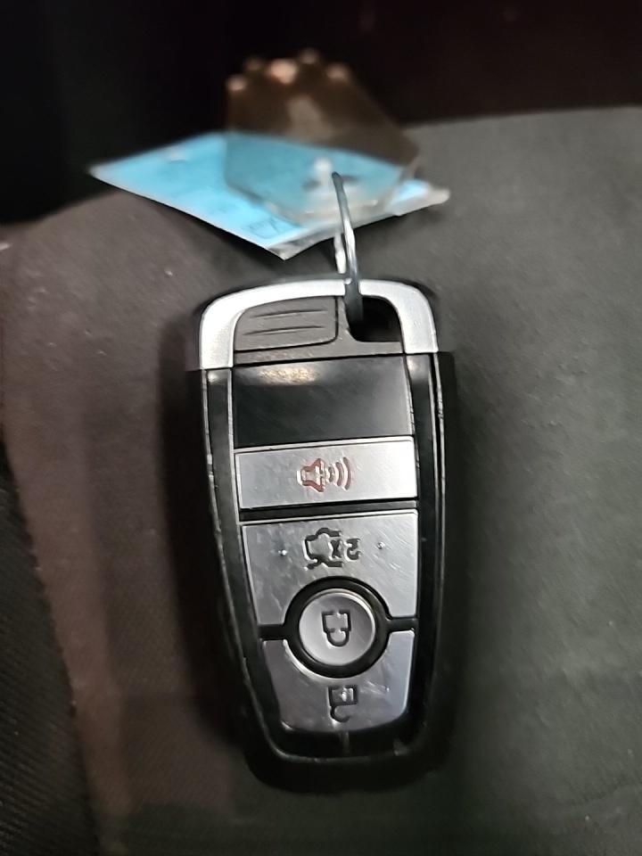 2022 Ford Mustang Mach 1 RWD