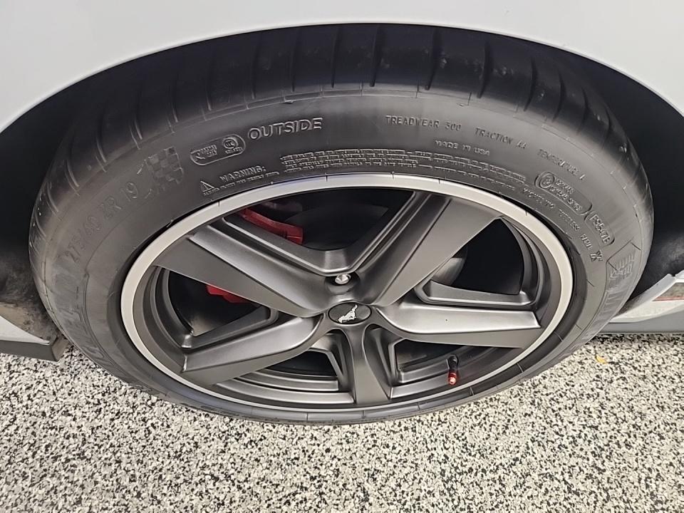 2022 Ford Mustang Mach 1 RWD