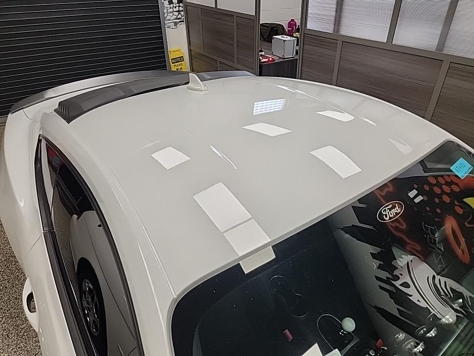 2022 Ford Mustang Mach 1 RWD