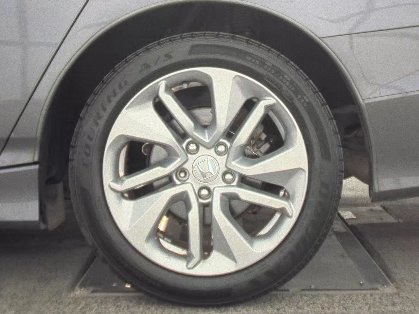 2019 Honda Accord LX FWD