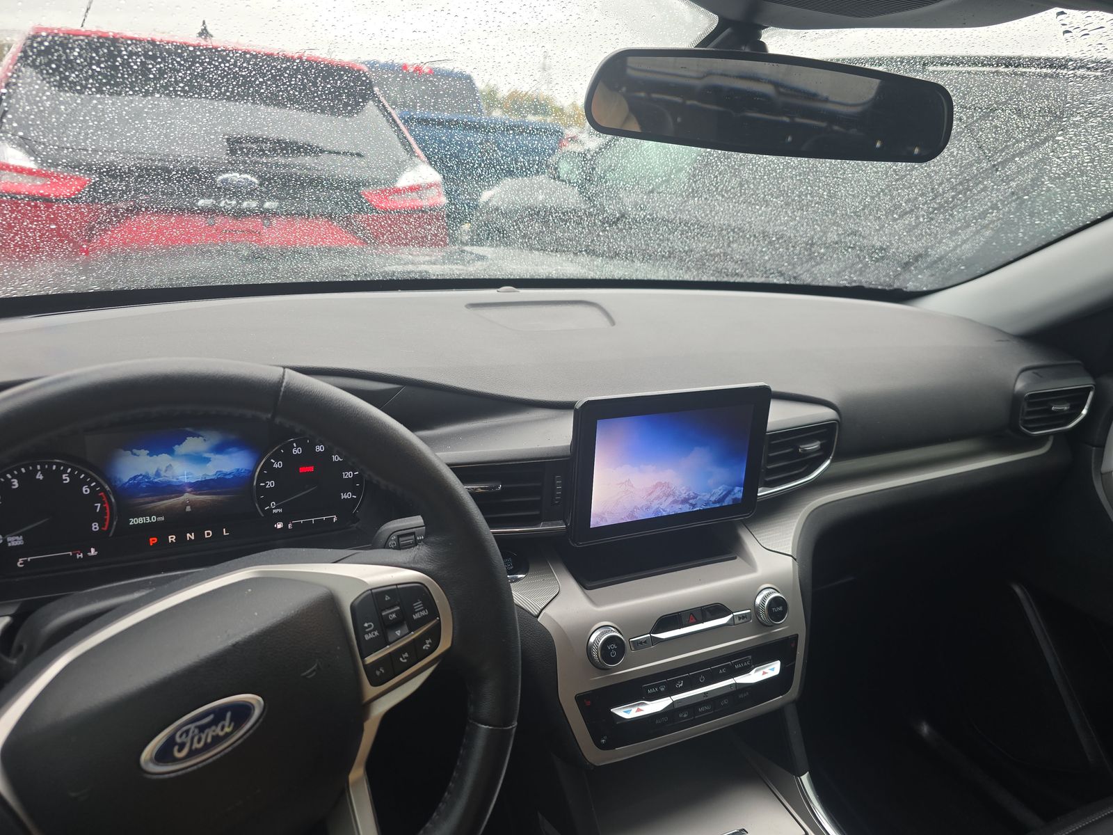 2023 Ford Explorer XLT AWD