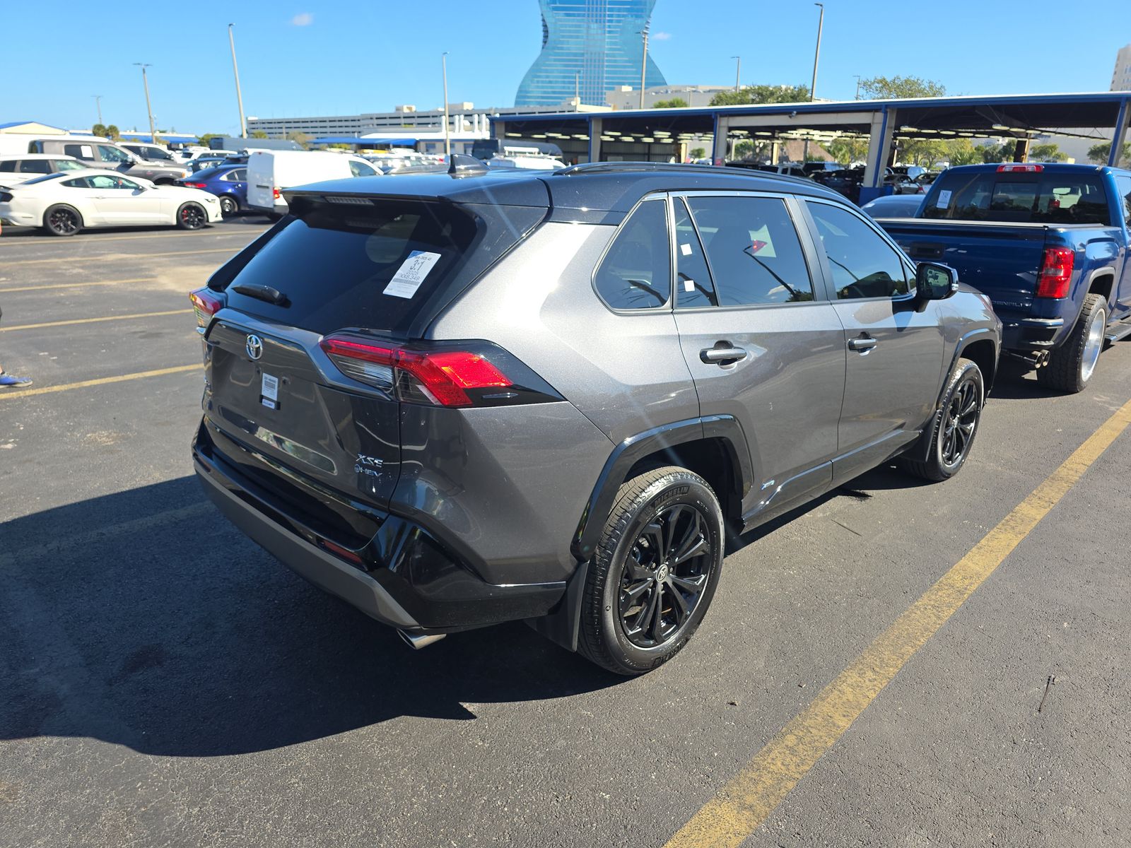 2025 Toyota RAV4 Hybrid XSE AWD