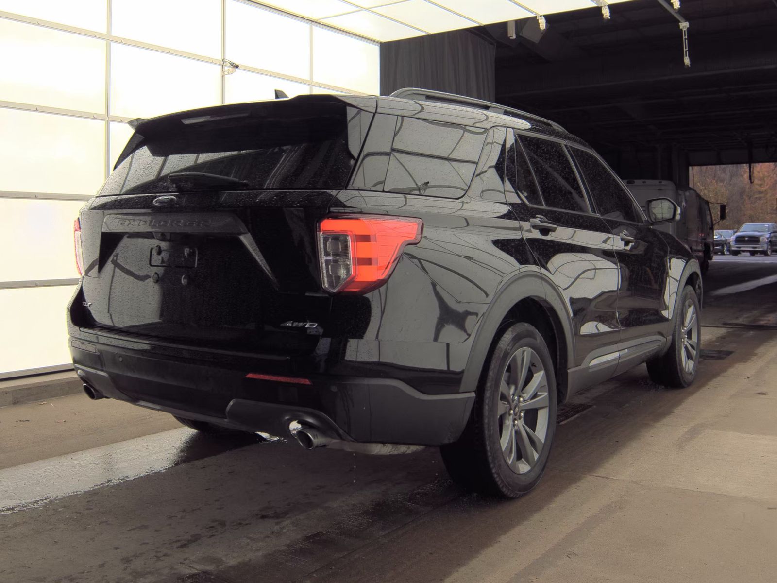 2023 Ford Explorer XLT AWD