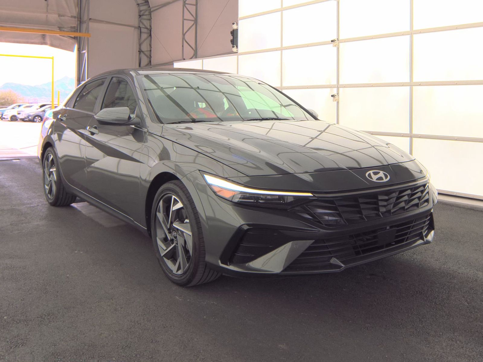 2024 Hyundai Elantra Hybrid Limited FWD