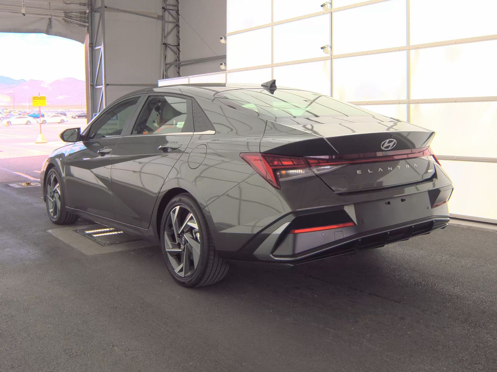 2024 Hyundai Elantra Hybrid Limited FWD