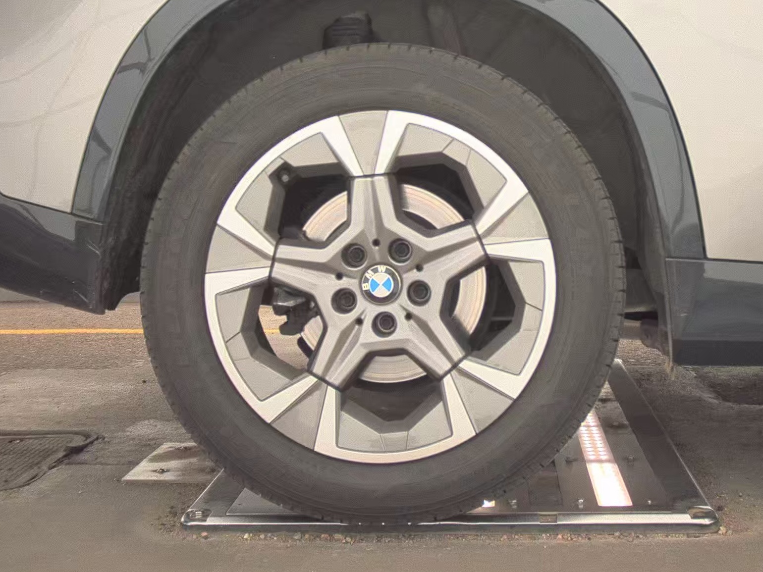 2024 BMW X1 xDrive28i AWD