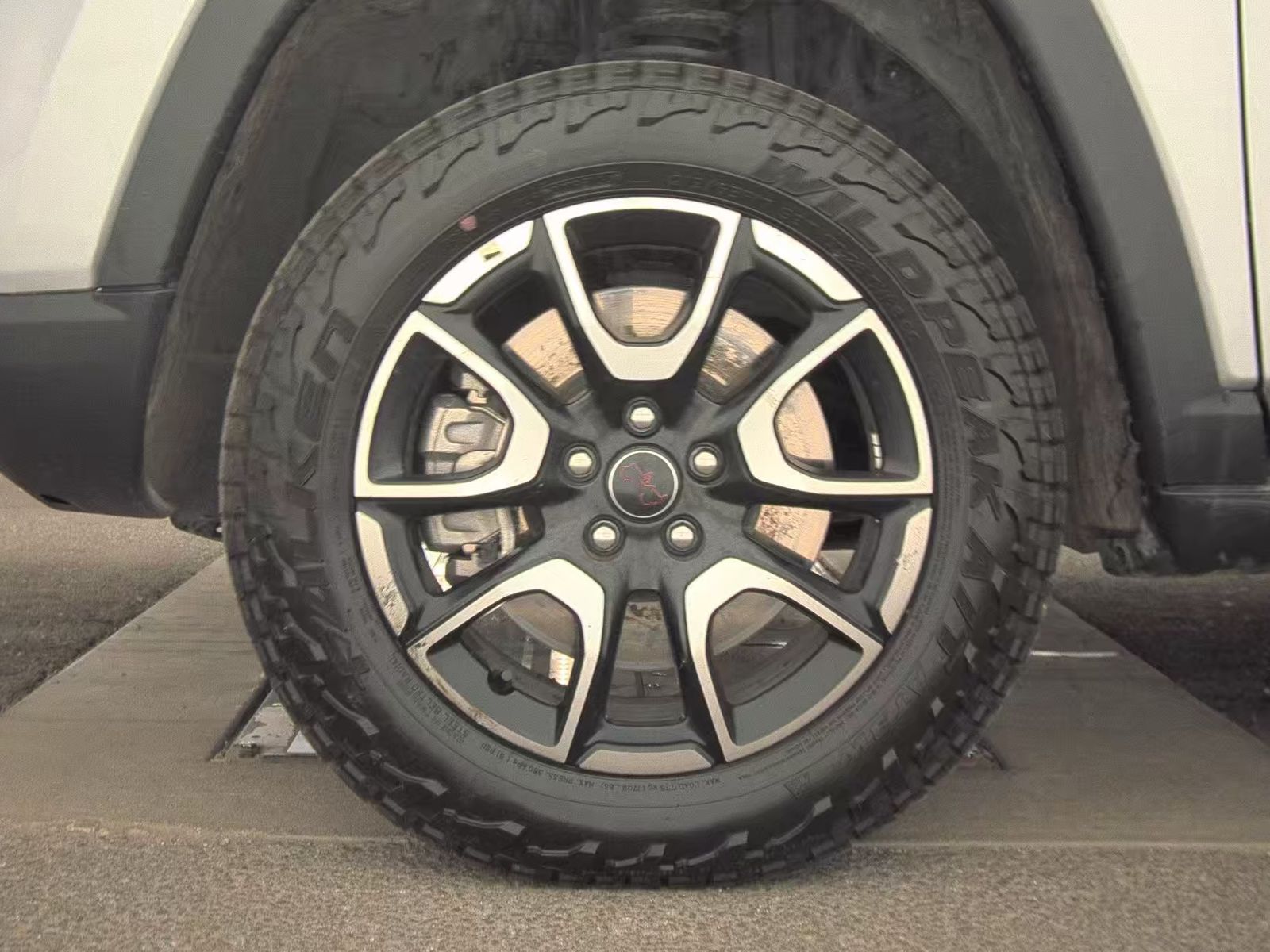 2025 Jeep Compass Trailhawk AWD