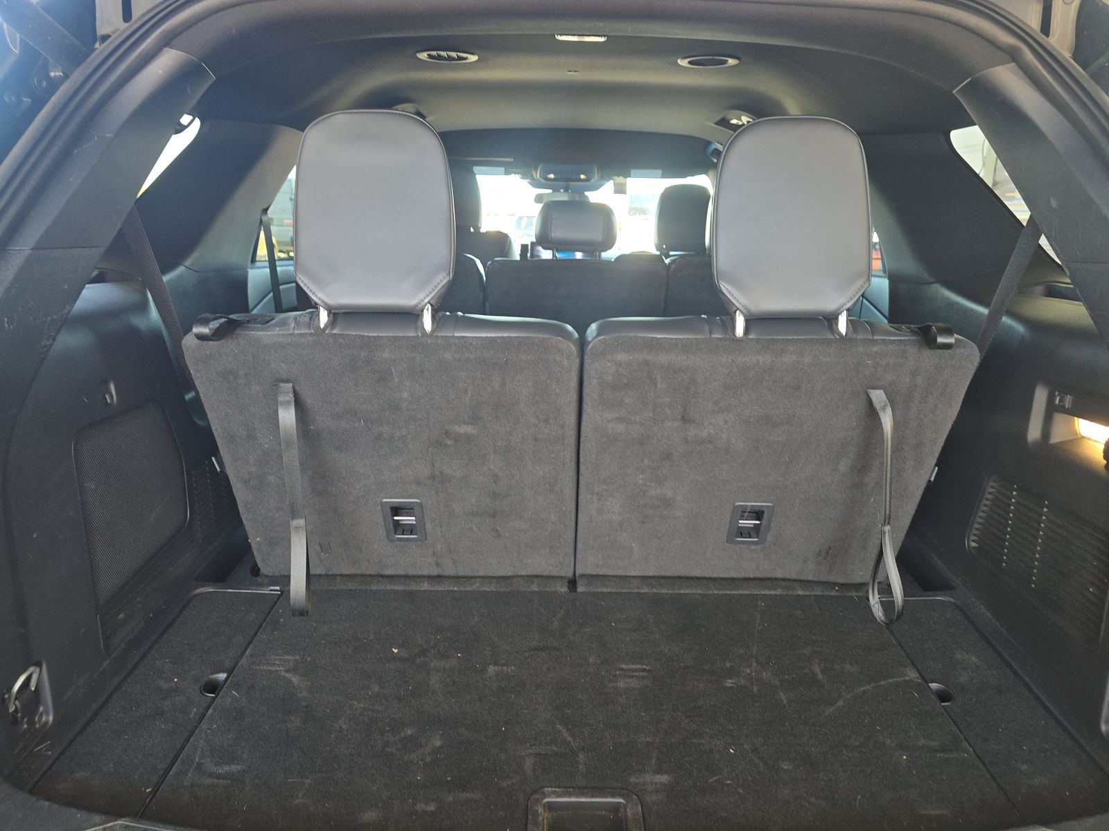 2025 Ford Explorer ST-Line AWD