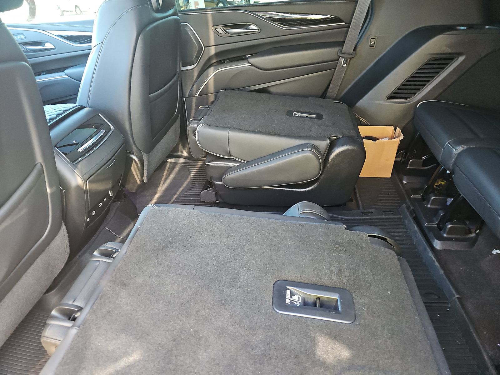 2023 Cadillac Escalade Sport RWD