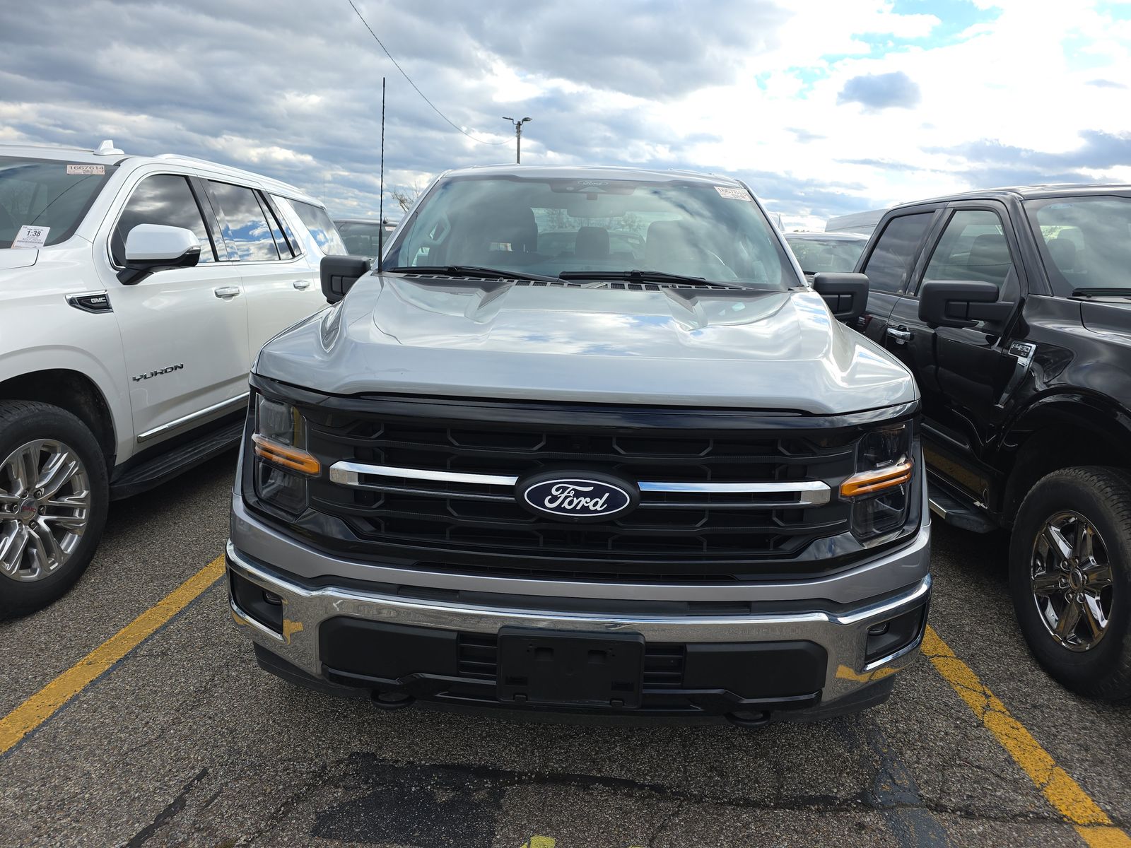 2024 Ford F-150 XLT AWD