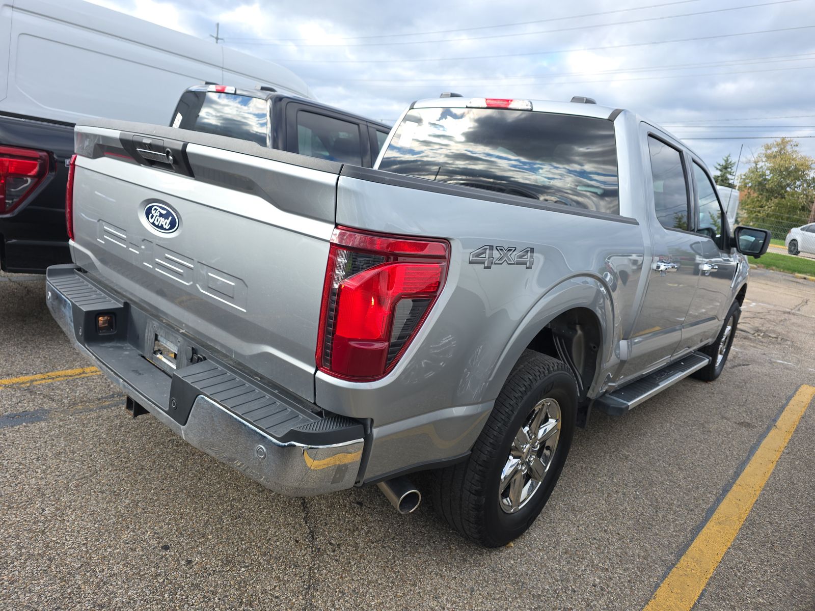 2024 Ford F-150 XLT AWD
