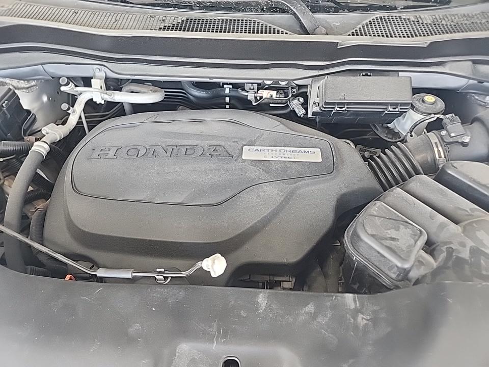 2020 Honda Pilot Touring FWD