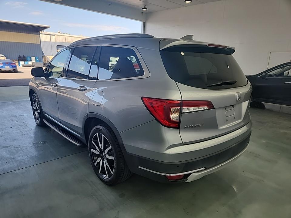 2020 Honda Pilot Touring FWD