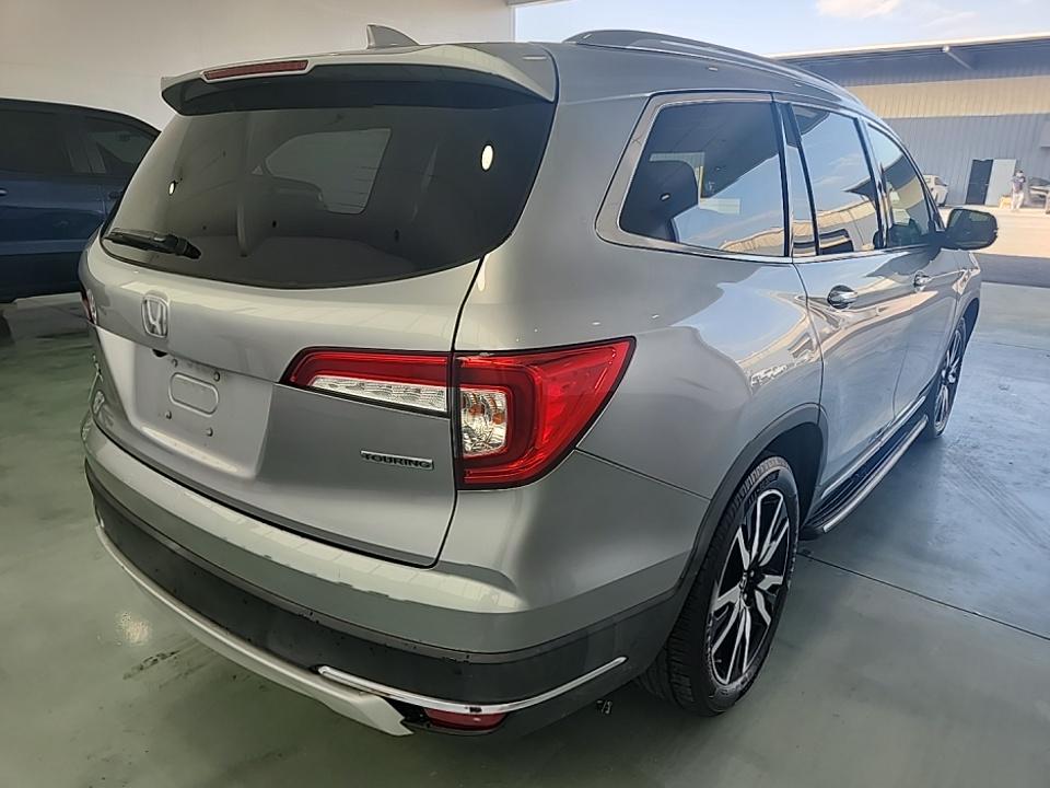 2020 Honda Pilot Touring FWD