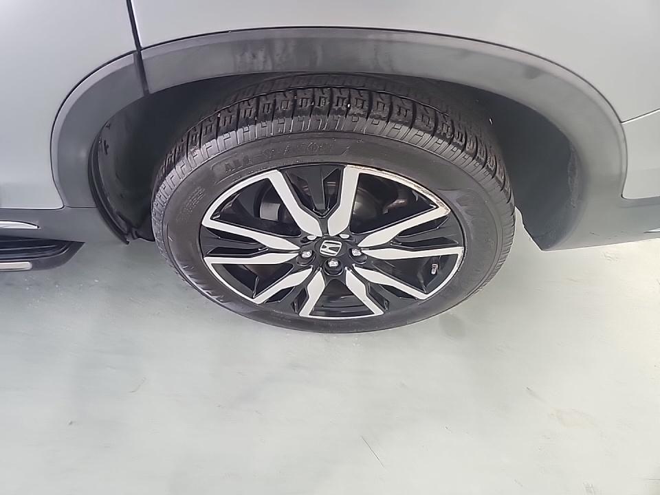 2020 Honda Pilot Touring FWD