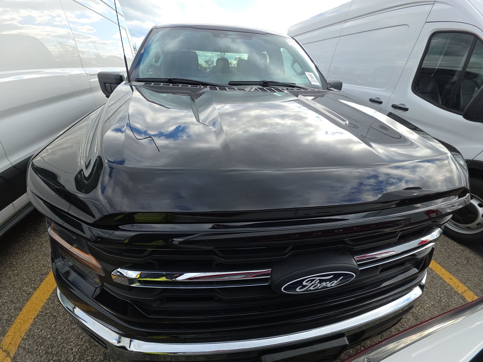 2024 Ford F-150 XLT AWD