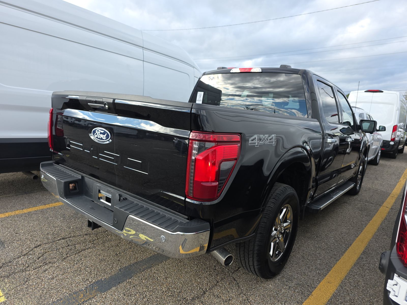 2024 Ford F-150 XLT AWD