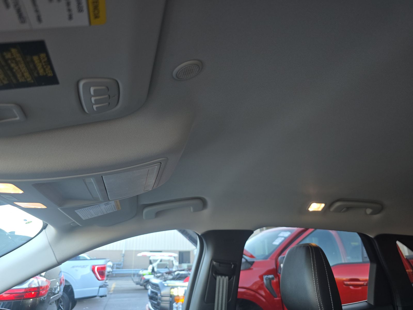 2025 Ford Escape Hybrid Platinum FWD