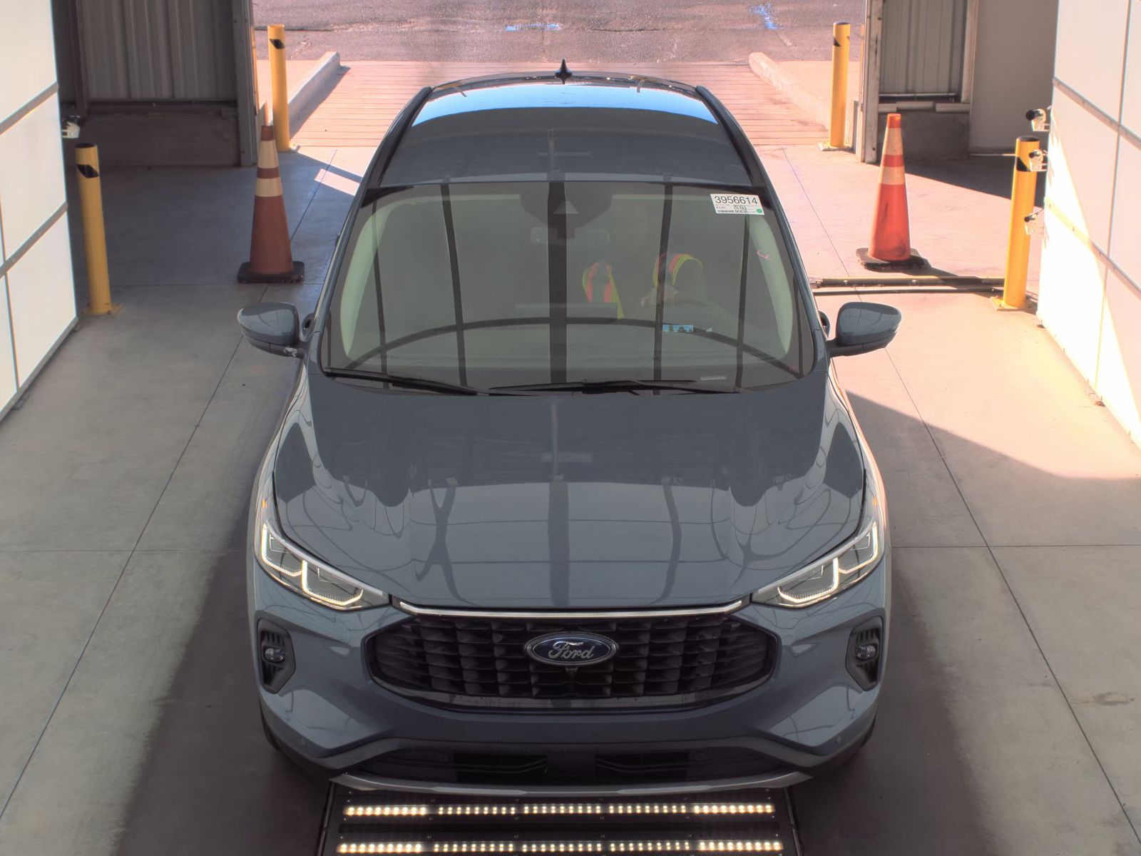 2025 Ford Escape Hybrid Platinum FWD