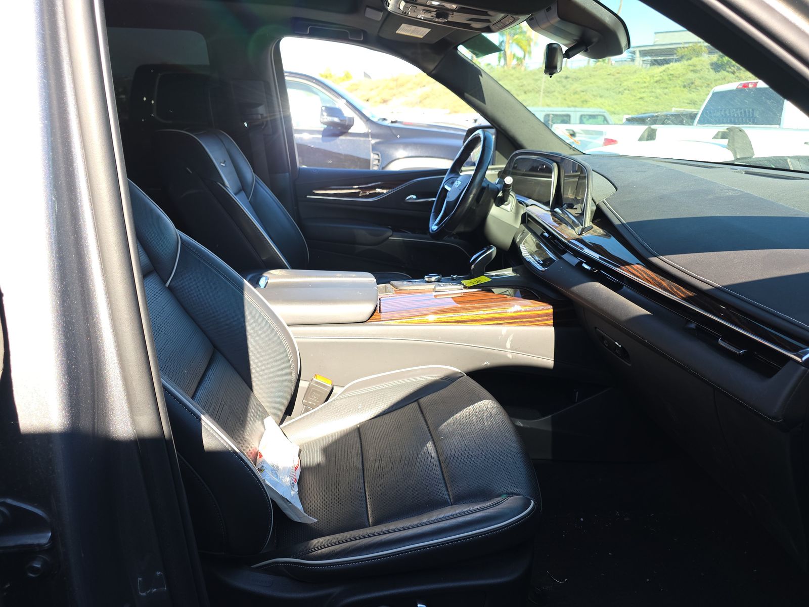 2022 Cadillac Escalade Premium Luxury RWD