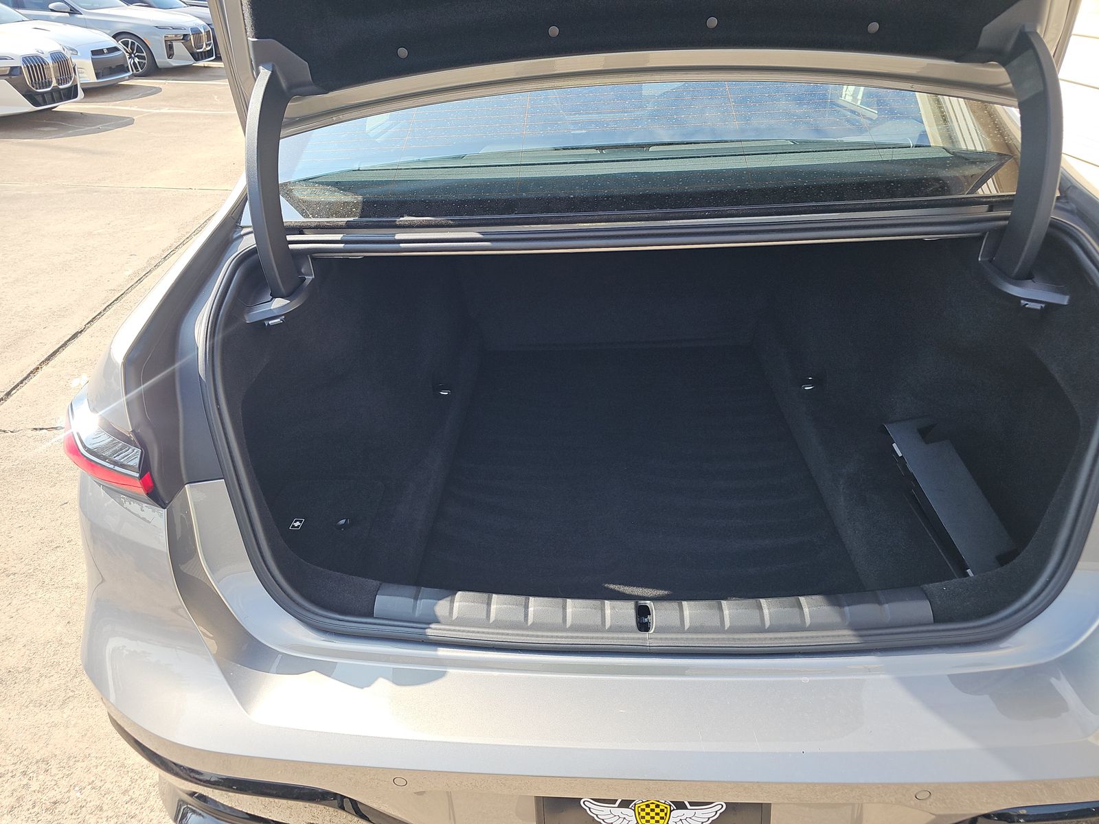 2023 BMW 7 Series 760i xDrive AWD